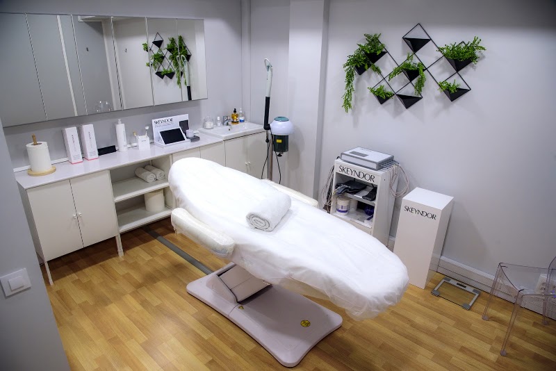 Centro de Estética Francia’s Secret Beauty & Wellness Center