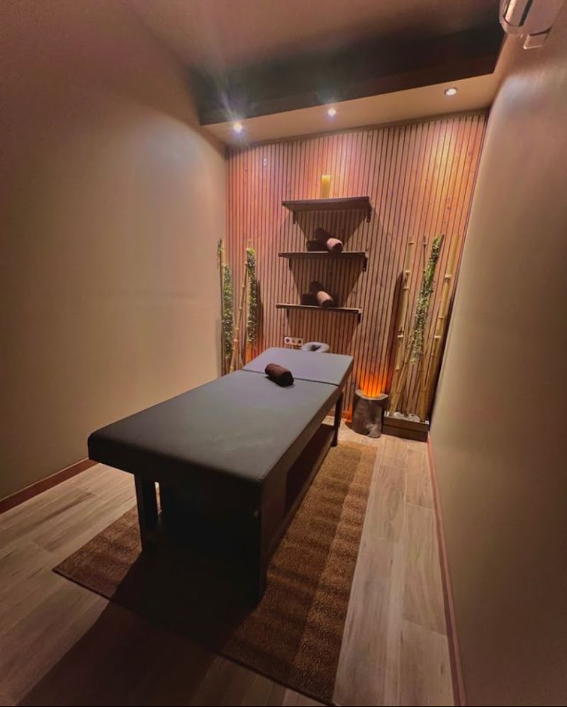 Masaje Terapéutico Relajante, Massage Therapeutic a Domicilio o en Studio. Descontracturantes Deportivos Quiromasajes - foto 3