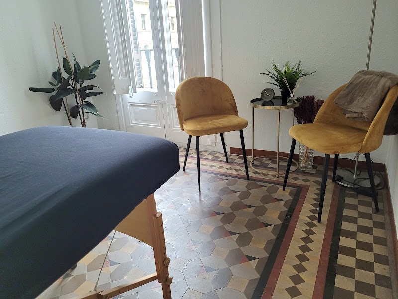 Massage therapist and Osteopath in Barcelona | English Speaking - photo 3