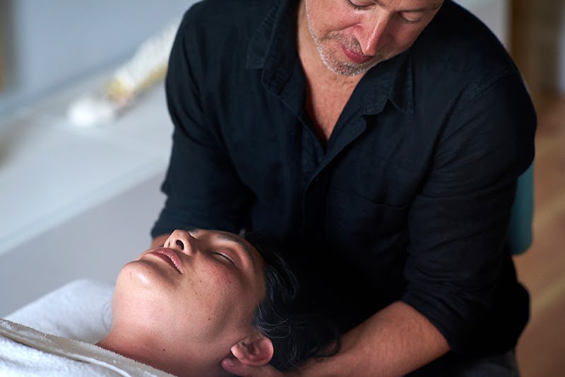 Osteopatia Barcelona / Julian Brun Larumbe - photo 3