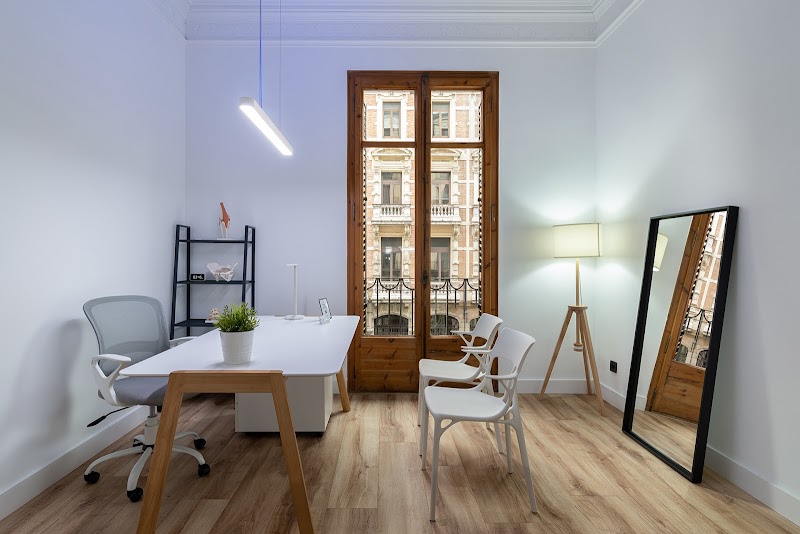 OsteoStudio - Clínica Fisioterapia Barcelona - photo 4