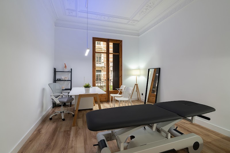 OsteoStudio - Clínica Fisioterapia Barcelona - photo 5