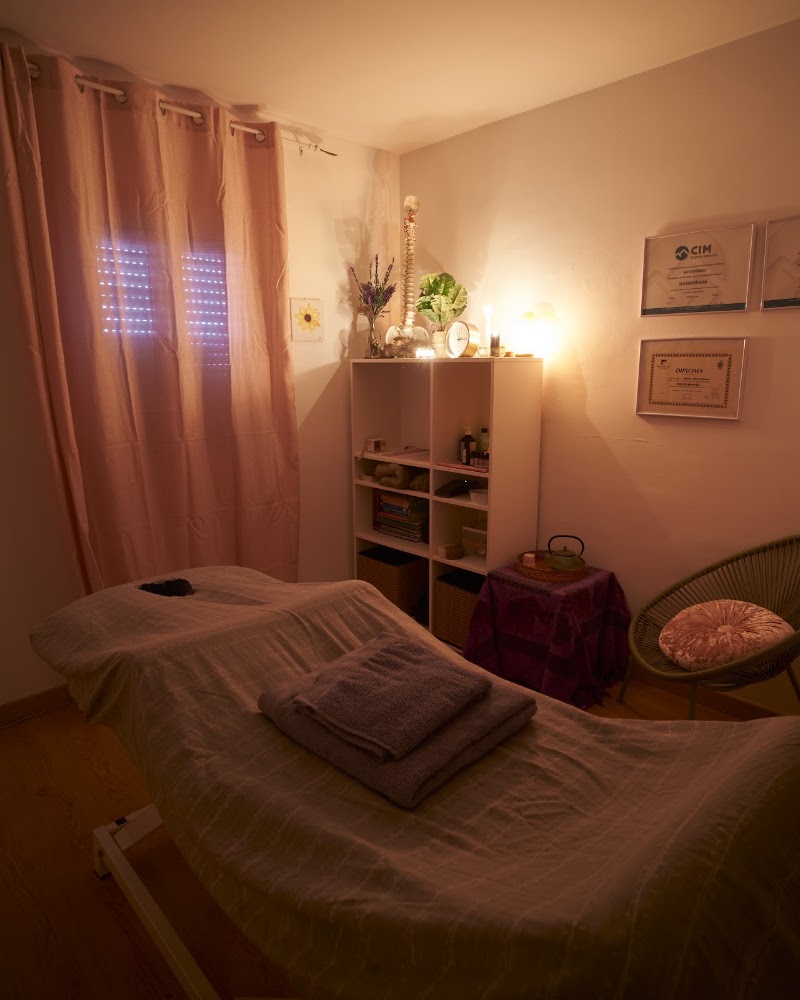 Quiromassatge i osteopatia - Berta Arpí - photo 3