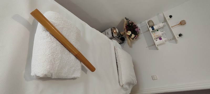 Ross Anahata Studio - Masajes en Barcelona