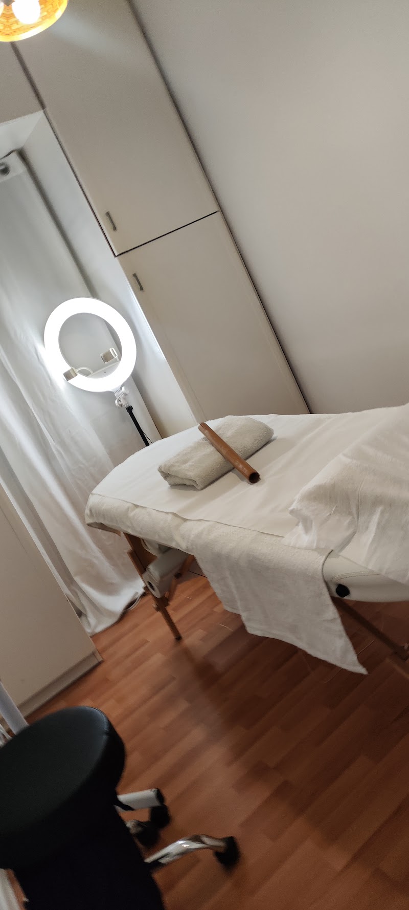 Ross Anahata Studio - Masajes en Barcelona - photo 5