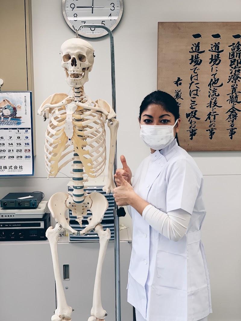 Shiatsu Barcelona & Osteopatia Sachiko - photo 4