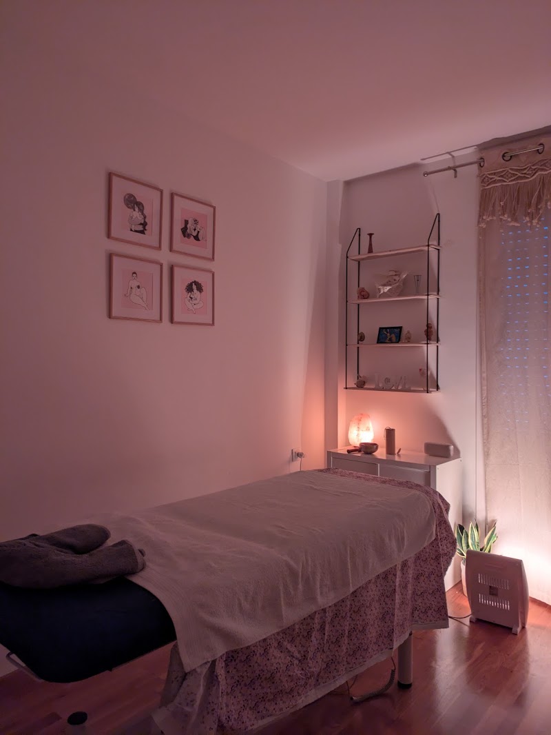 Soul Massage Therapy Barcelona – Holistic Massage & Reiki - photo 2