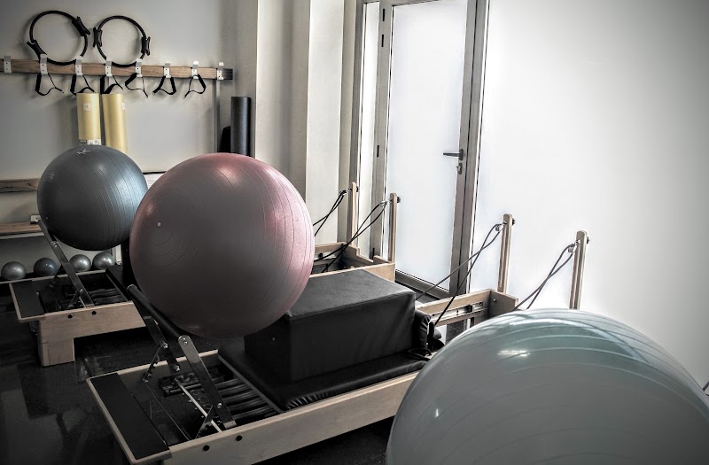 TKH fisioterapia pilates osteopatía poblenou