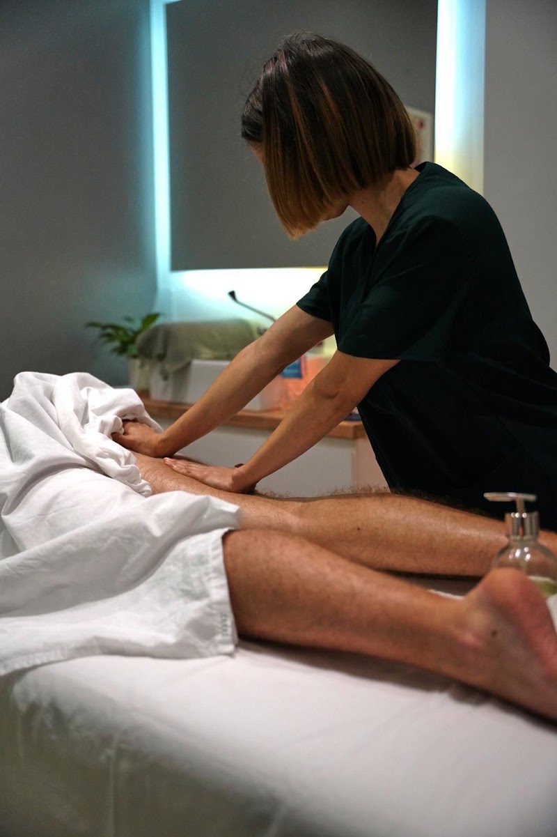 Yess massage Barcelona - photo 5