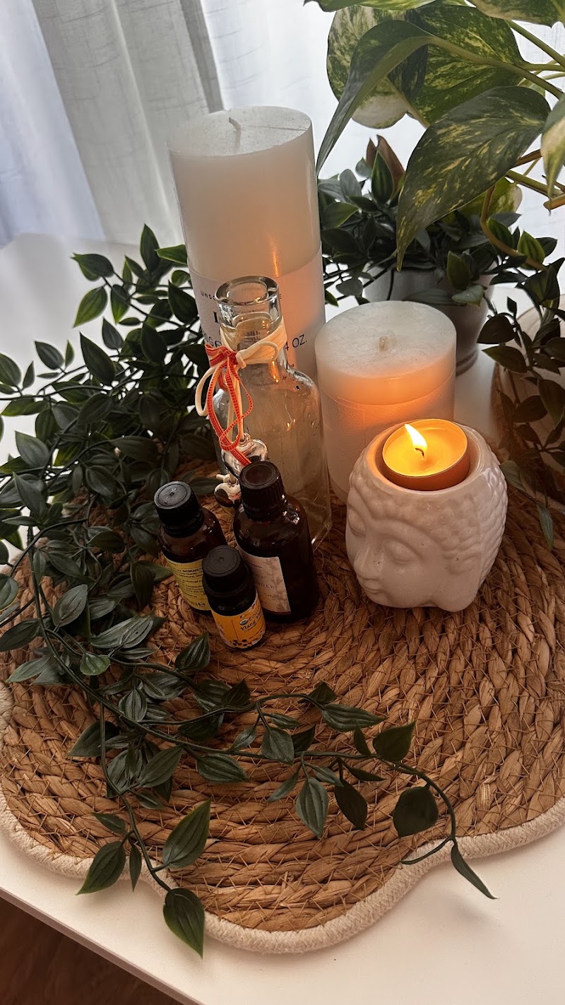 Yess massage Barcelona - photo 2