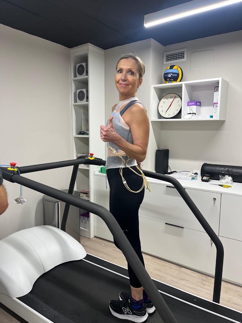 Zona Wellbeing | Fisioterapia Deportiva, Medicina del Deporte y Nutrición en Barcelona - foto 3