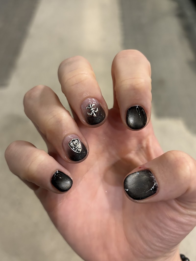 7mo nails III 8090nails - foto 3