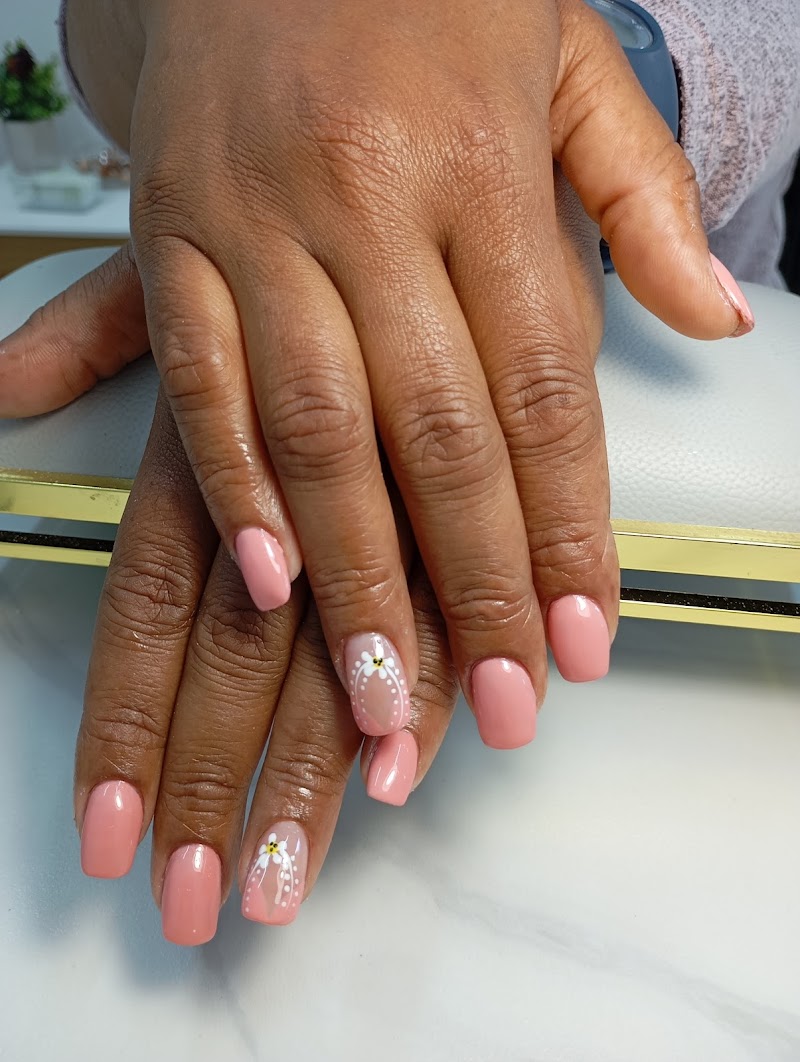 Acuarela Nails - foto 2