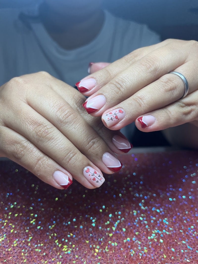 Addi’s Nails - foto 3