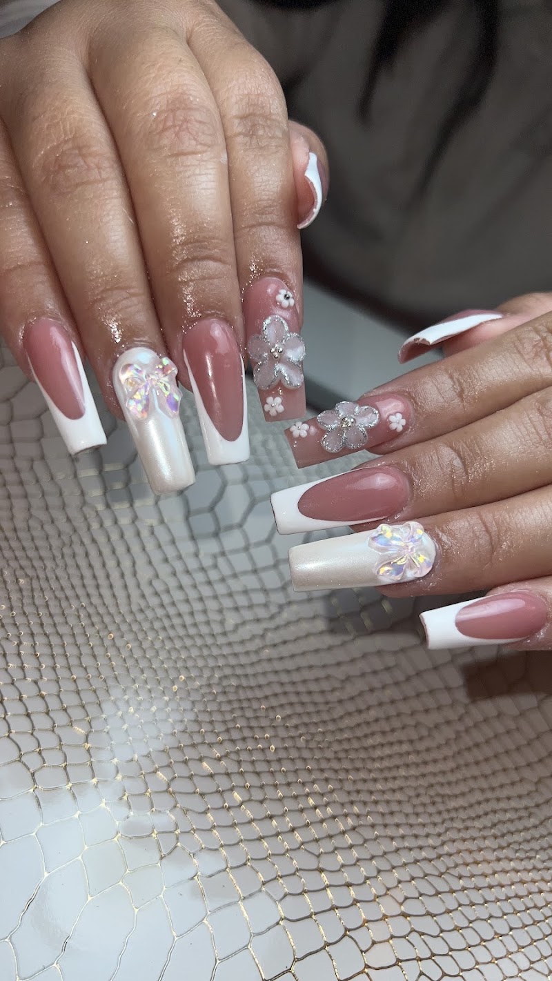 Ale by Nails studio - foto 3