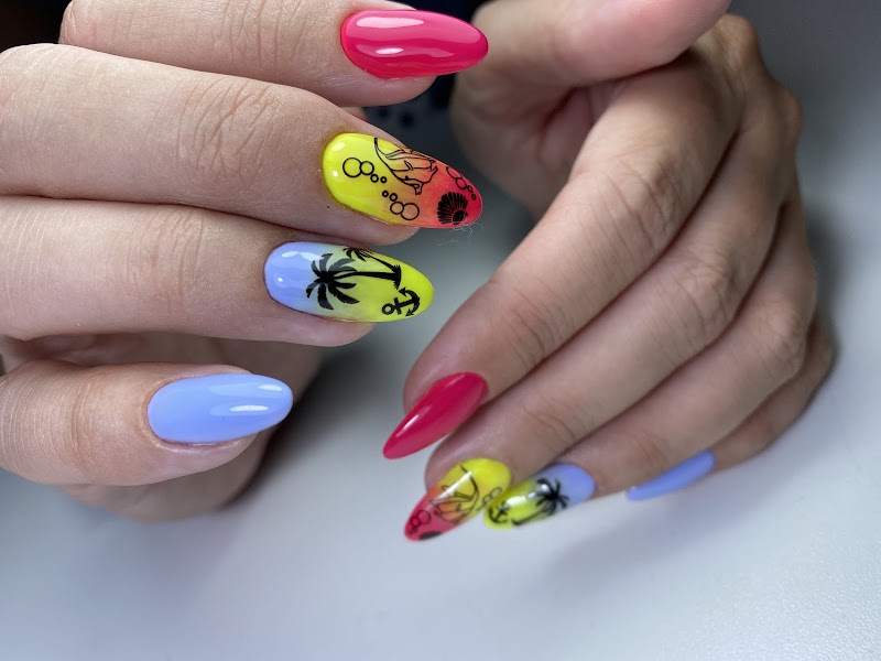 Beauty Club — Manicura Rusa - foto 5