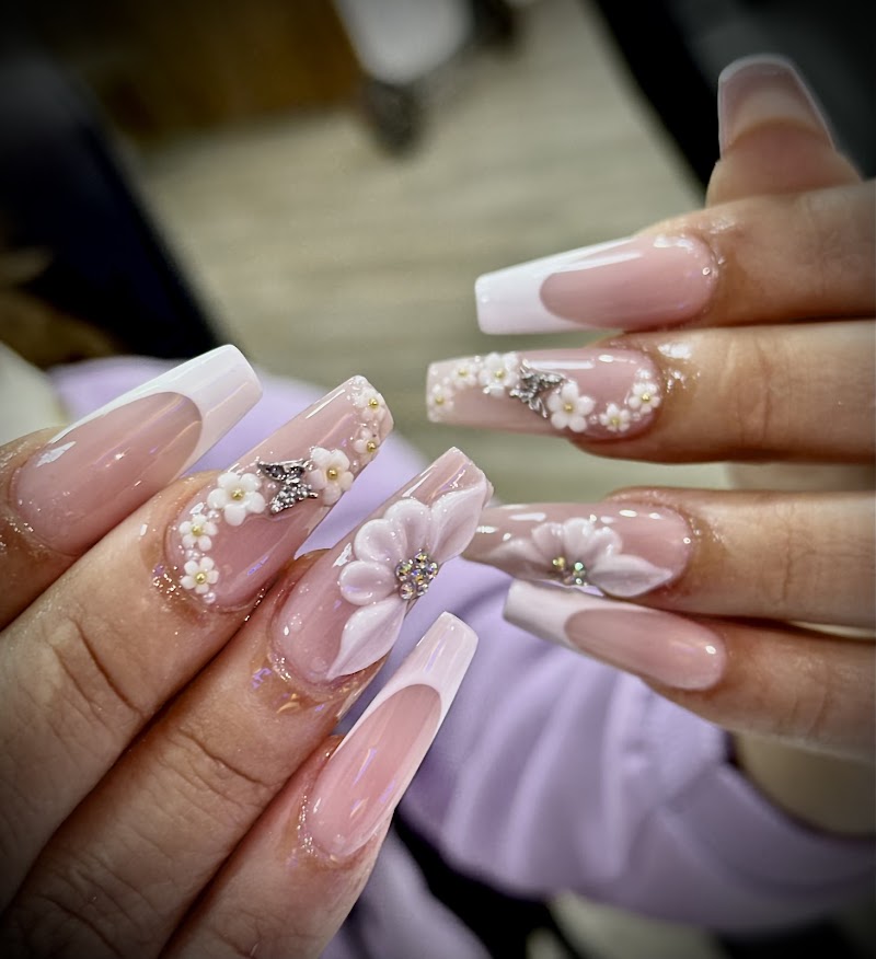 BEAUTY NAILS