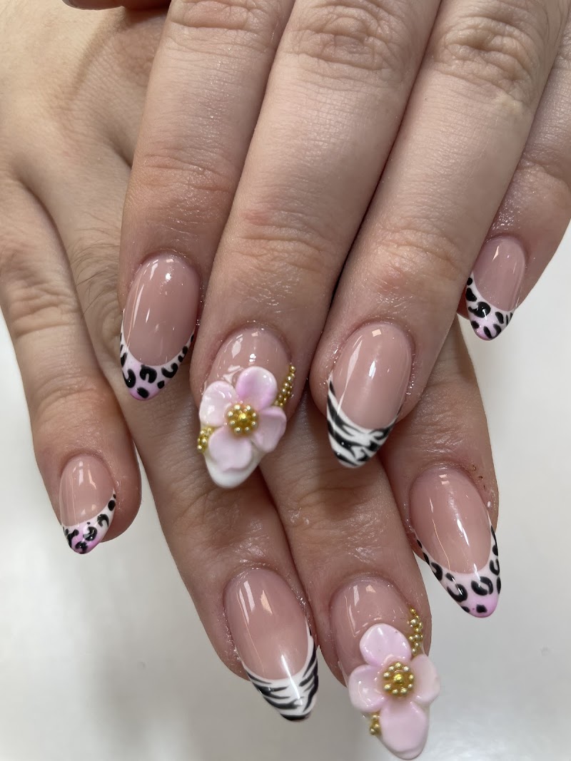 Beauty Nails - photo 3