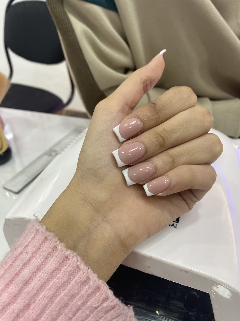 Beauty nails - photo 4