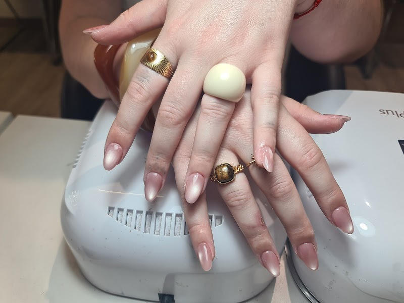 Bella nails - foto 5