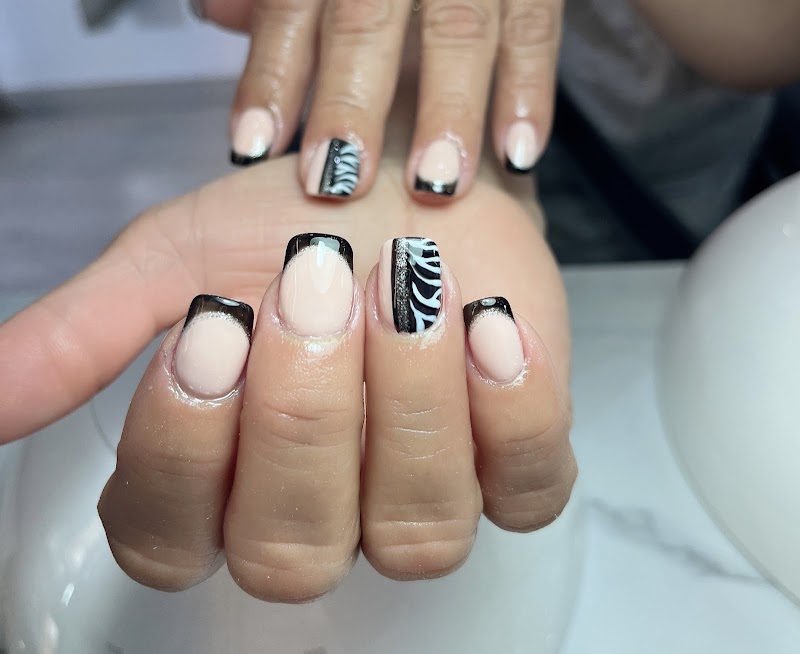 Classy Nails - foto 5