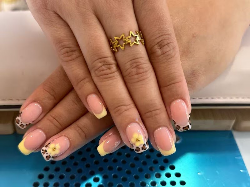 Colory Nails - foto 2