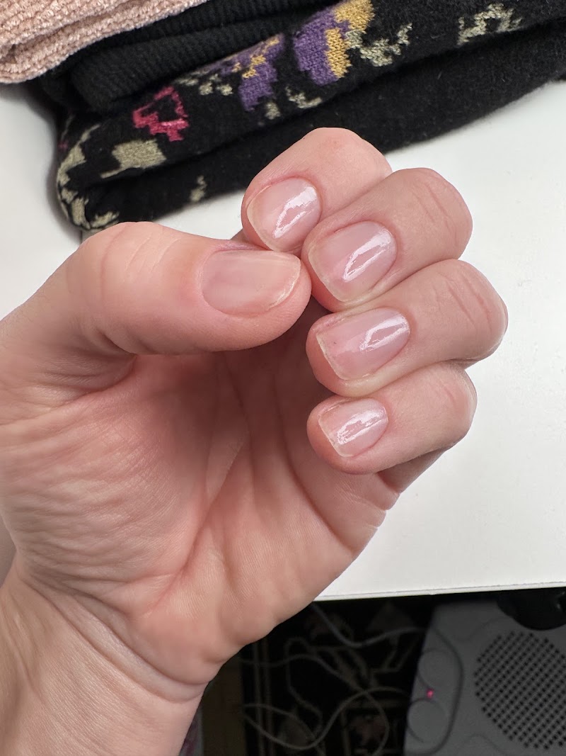 Dana nails & beauty salon - photo 3