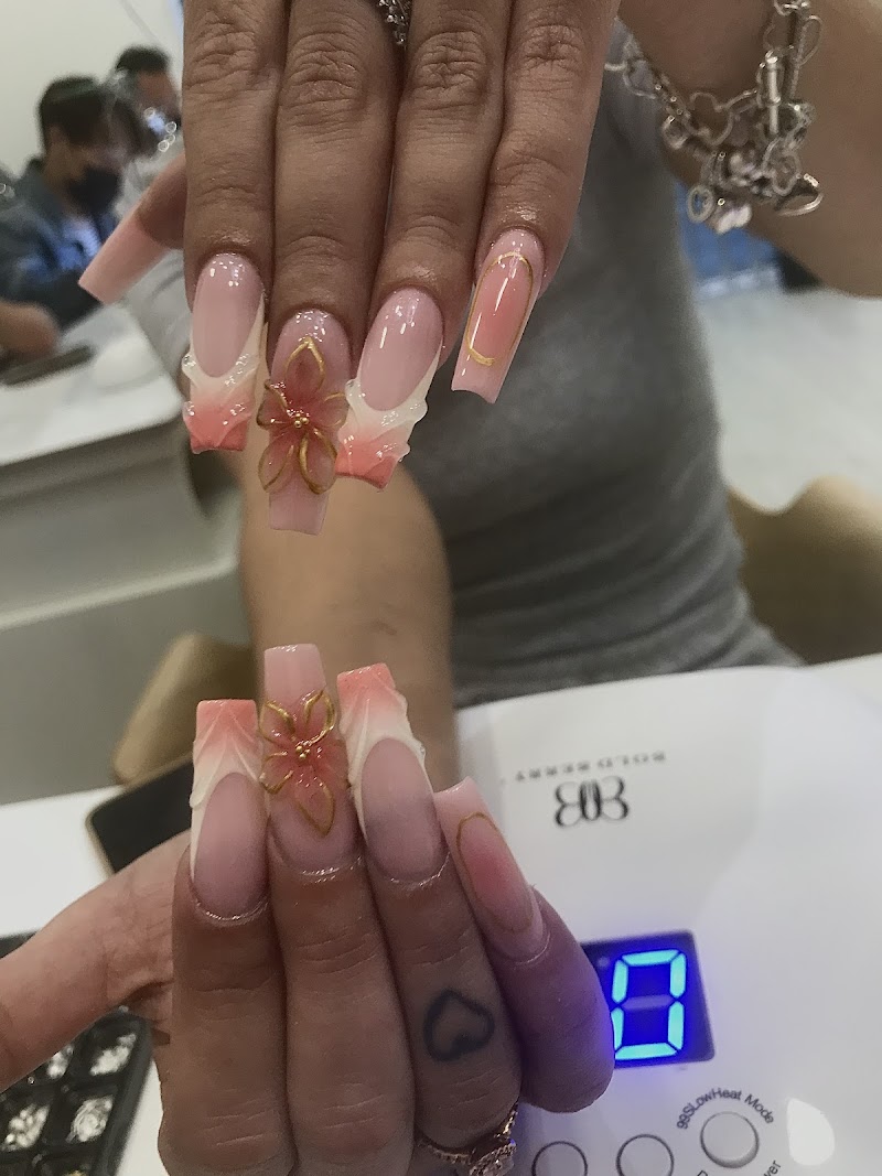 Dream_nails_8386 - foto 4