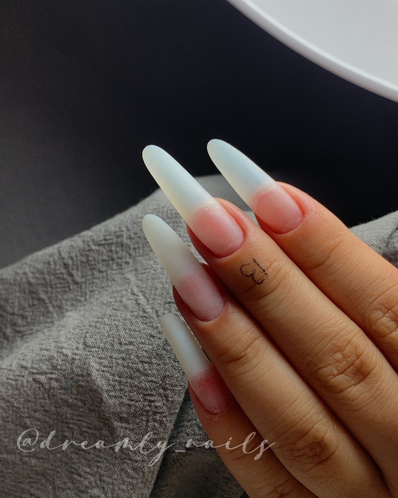 dreamly nails - foto 4