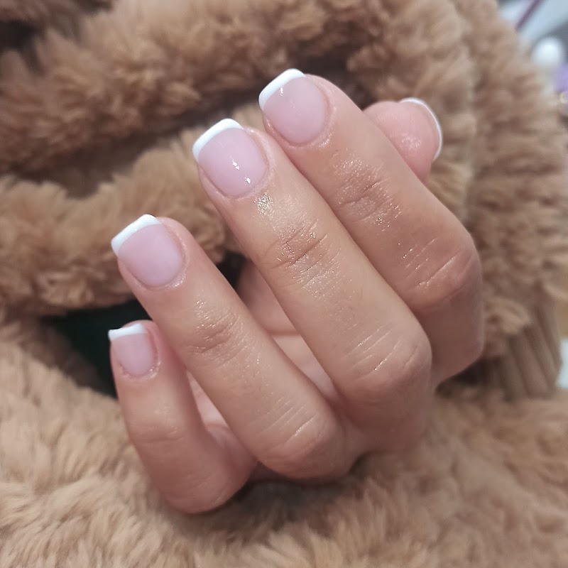 ECG nails