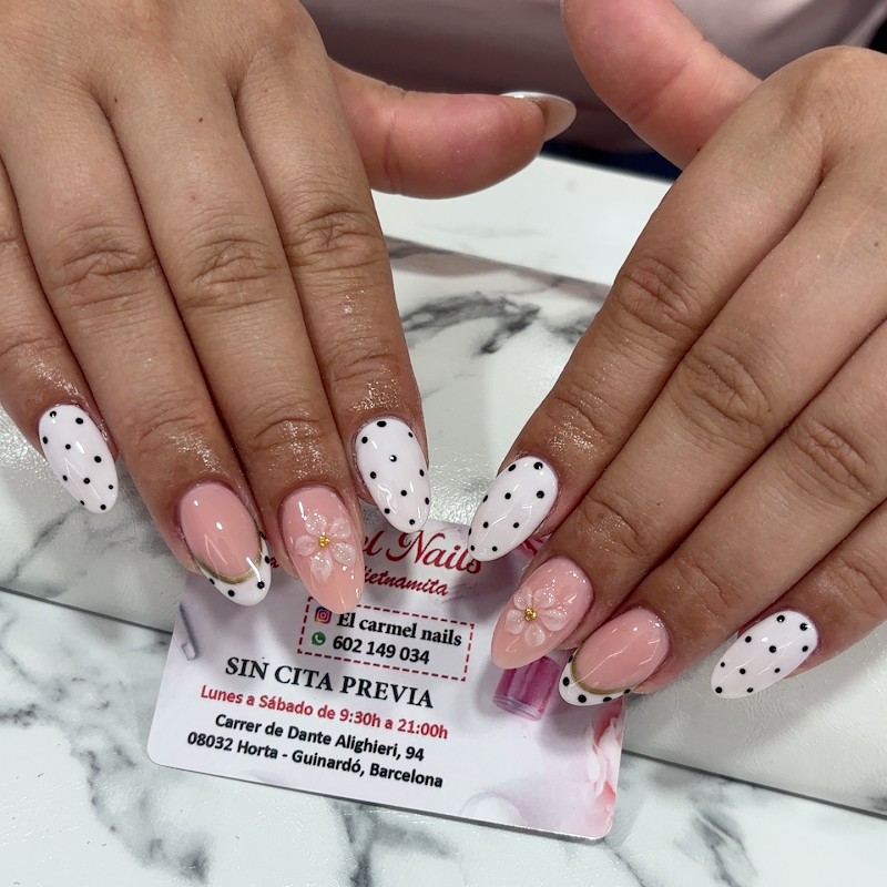 El Carmel Nails