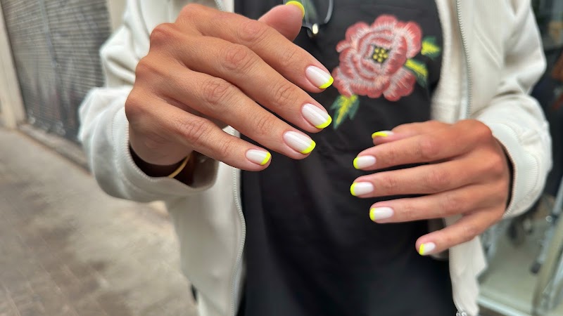 Elvira Nails Barcelona | Manicura | Маникюр - foto 4
