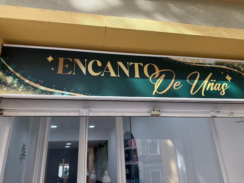 Encanto de uñas - foto 3