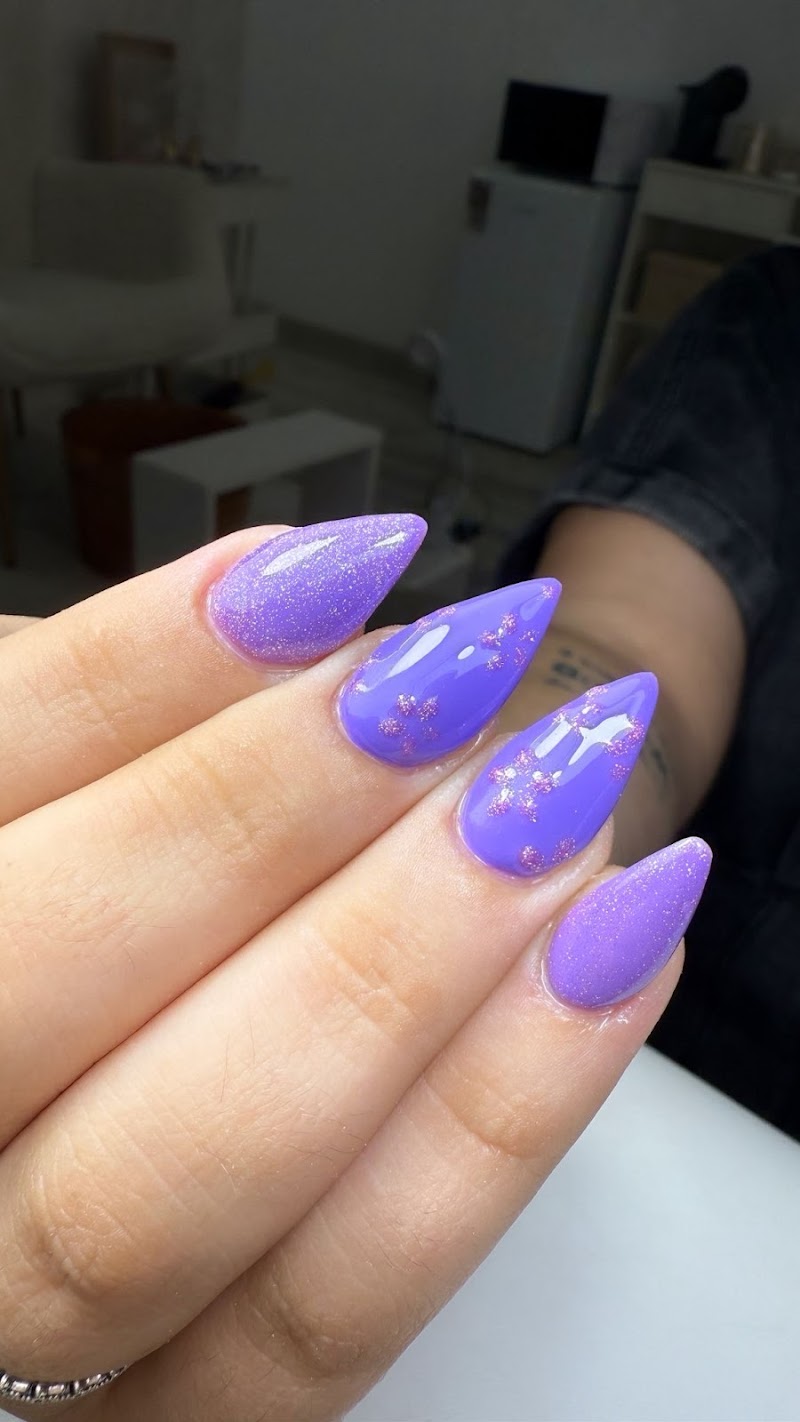 Girls Nails Studio - foto 4