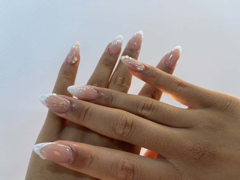 Happy Nails - foto 2