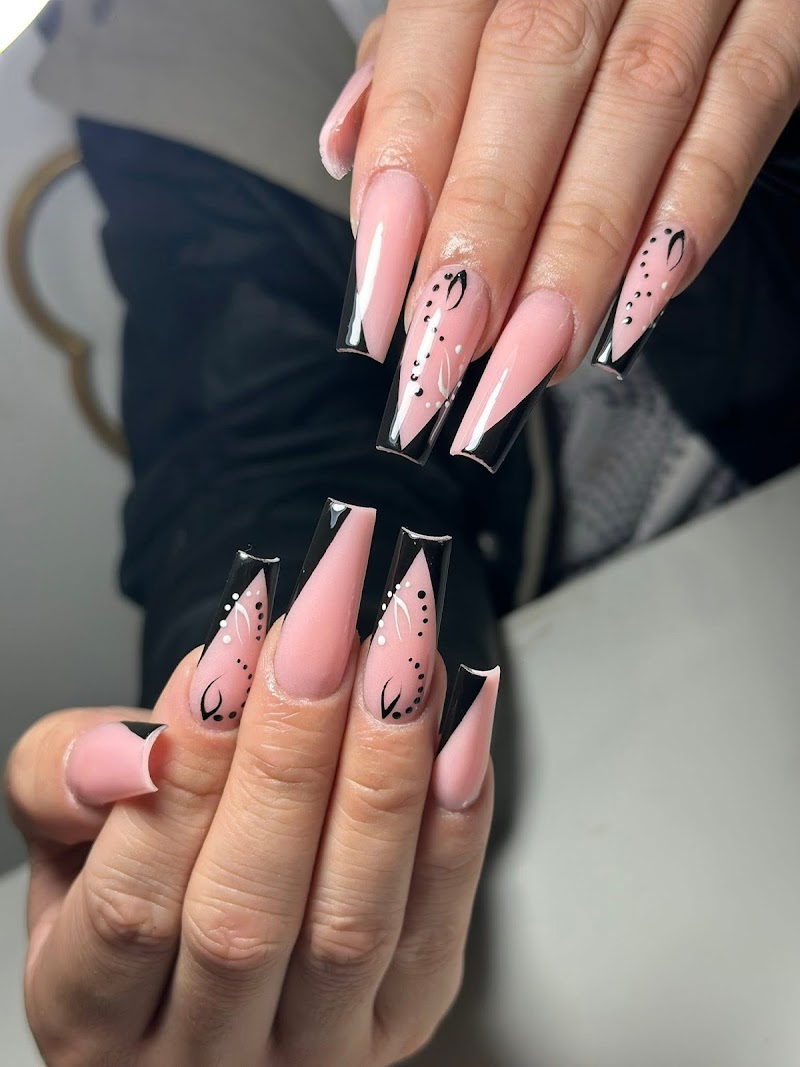 Happy Nails - foto 2