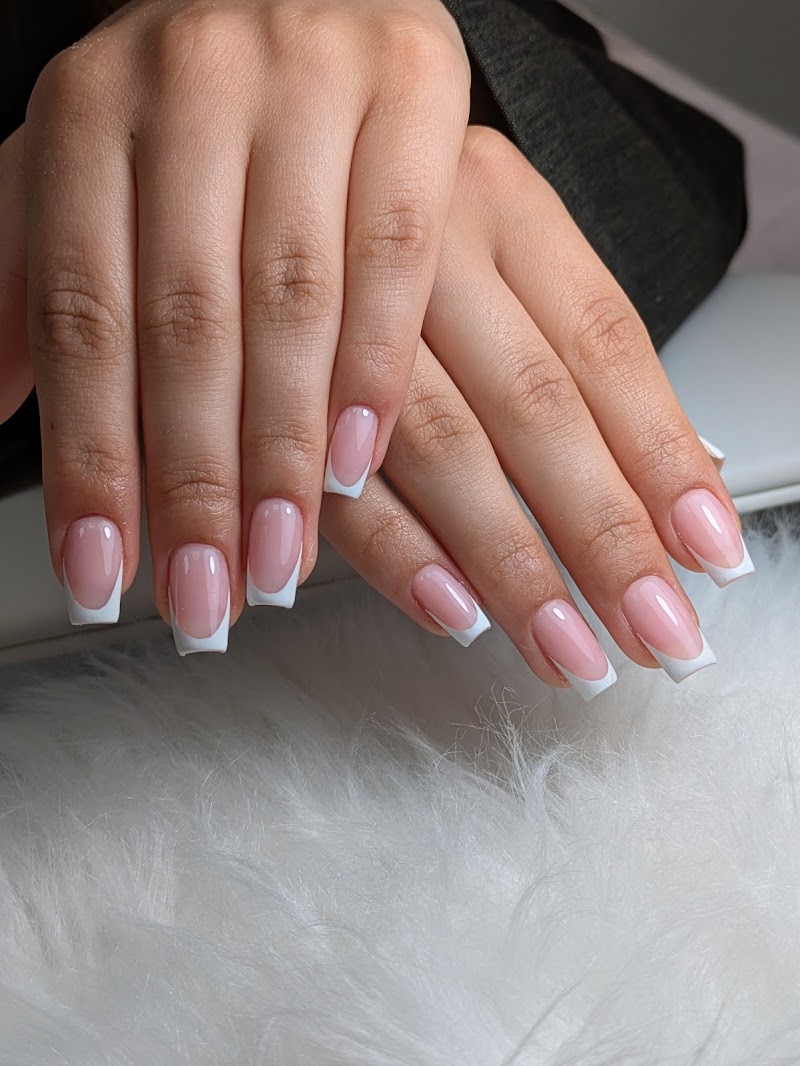 Helen Nails - foto 2