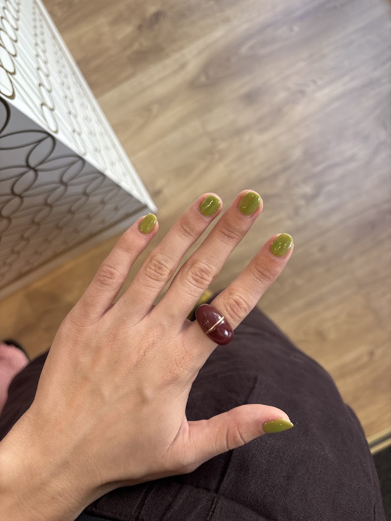Hello Nails - foto 3