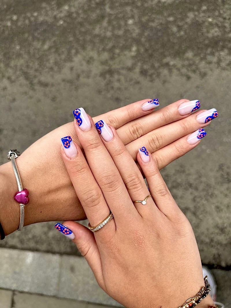 Hello Nails - foto 4
