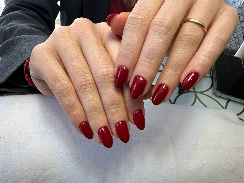 Hello Nails - foto 4