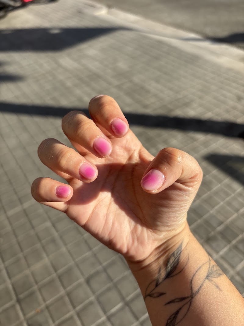 Hello Nails - foto 5