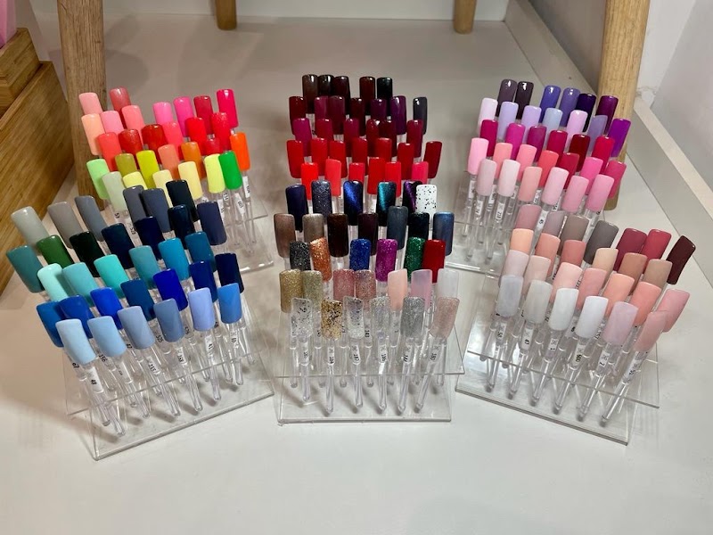 Hello Nails - photo 4
