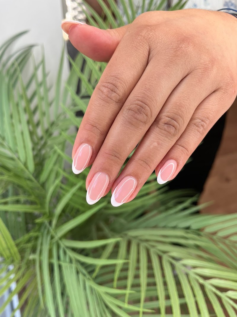 Hello Nails - foto 5