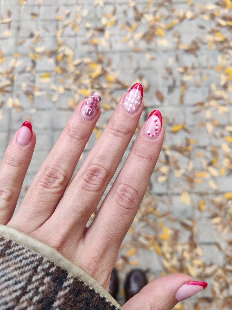 Hello Nails - foto 3