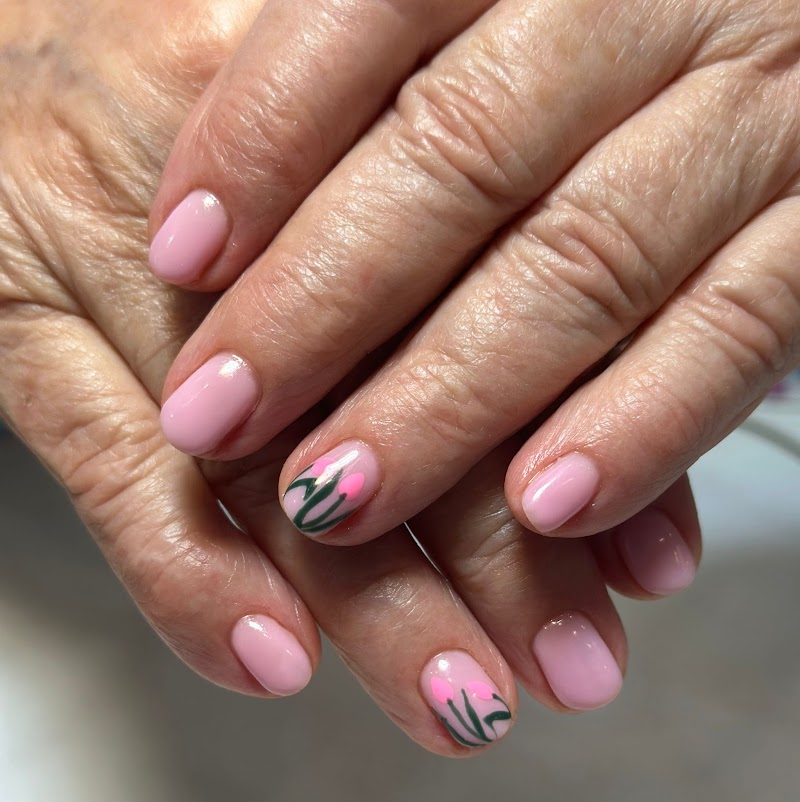 Hello Nails - foto 4