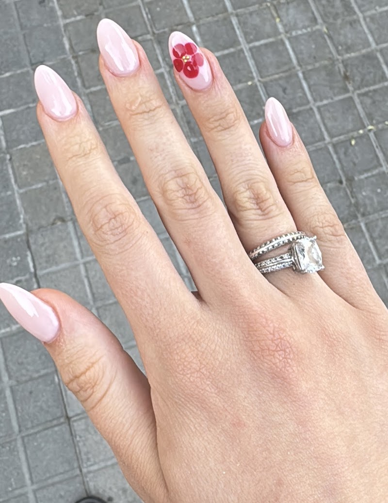 Hello Nails - foto 5