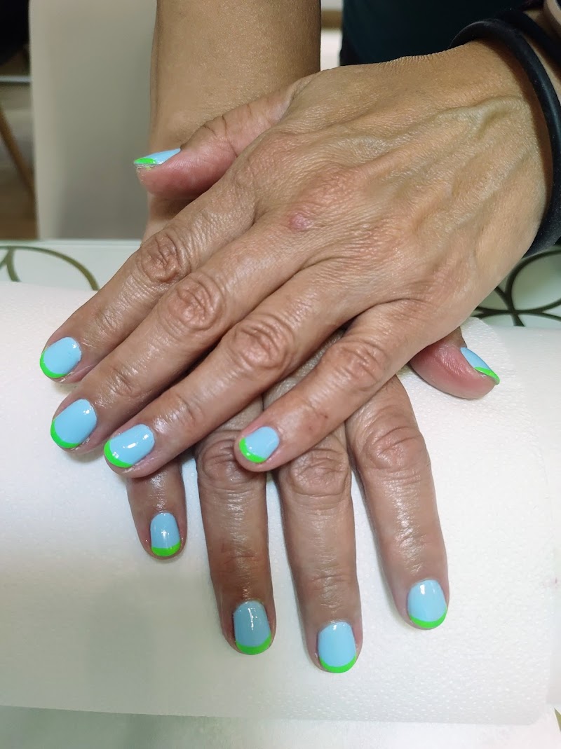 Hello Nails - foto 4