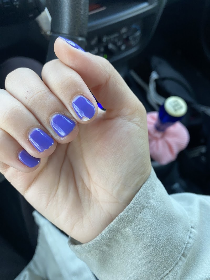 Hello Nails - foto 3