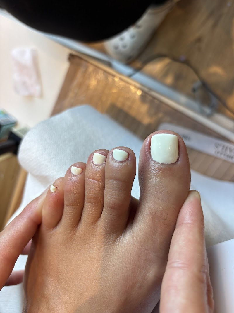 Hello Nails - foto 5