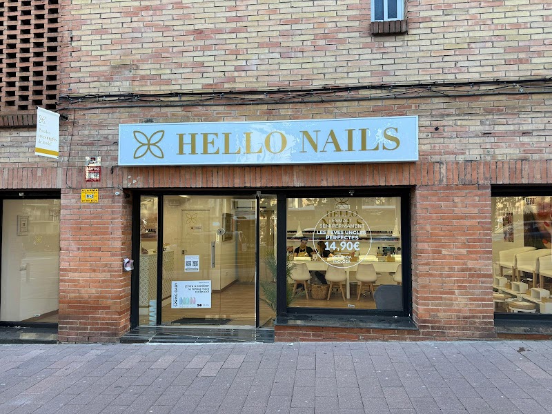 Hello Nails